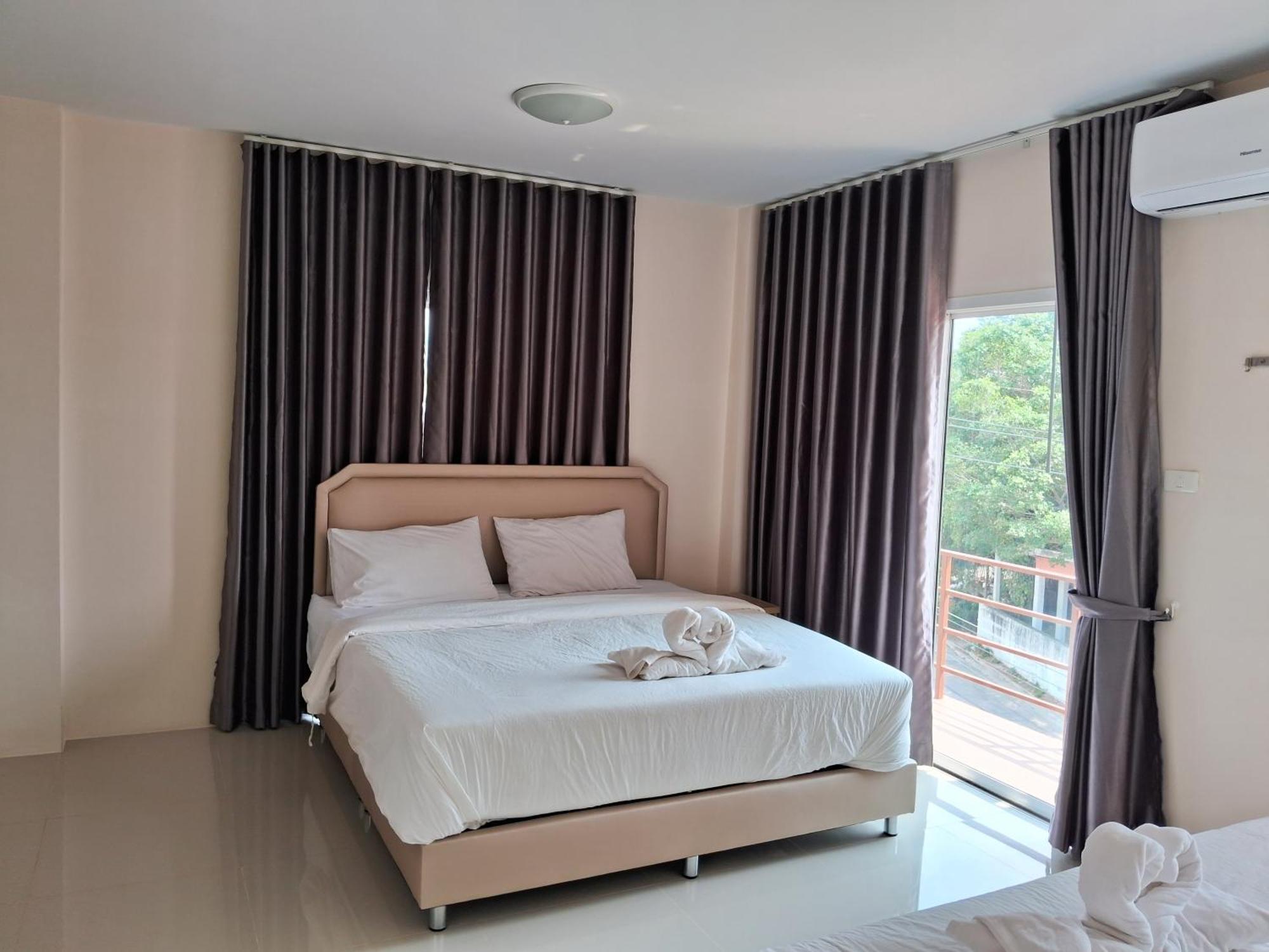 Hotel เคทู เกสเฮาส์ Chonburi Exterior foto
